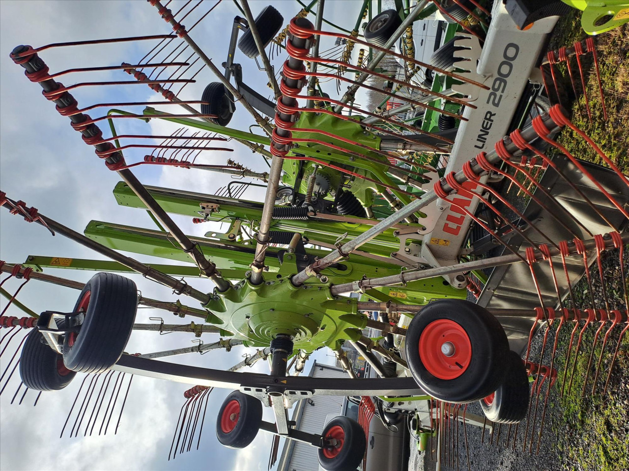 56907ef3-24cc-43a6-8593-1cd1f36f93a8