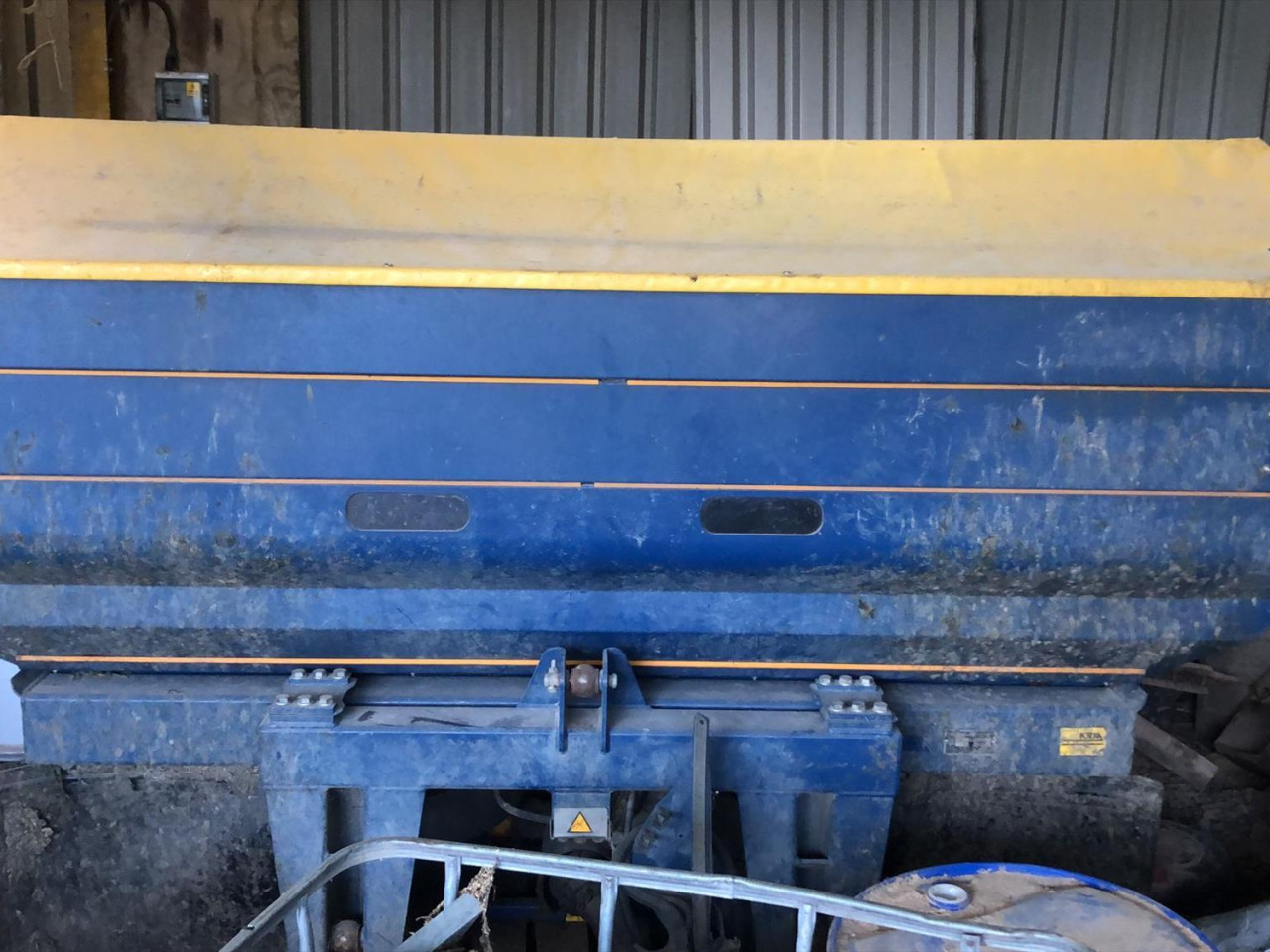 e10024e2-1ccd-41ff-b353-f1ebb87e11c6