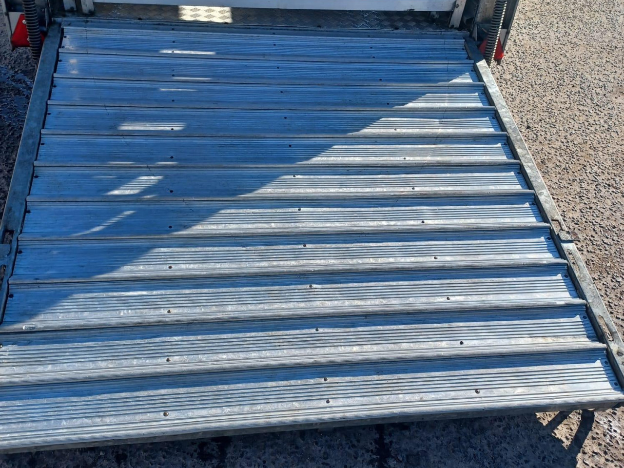 7bf7edaa-3947-4673-805b-397f5a98f4c9