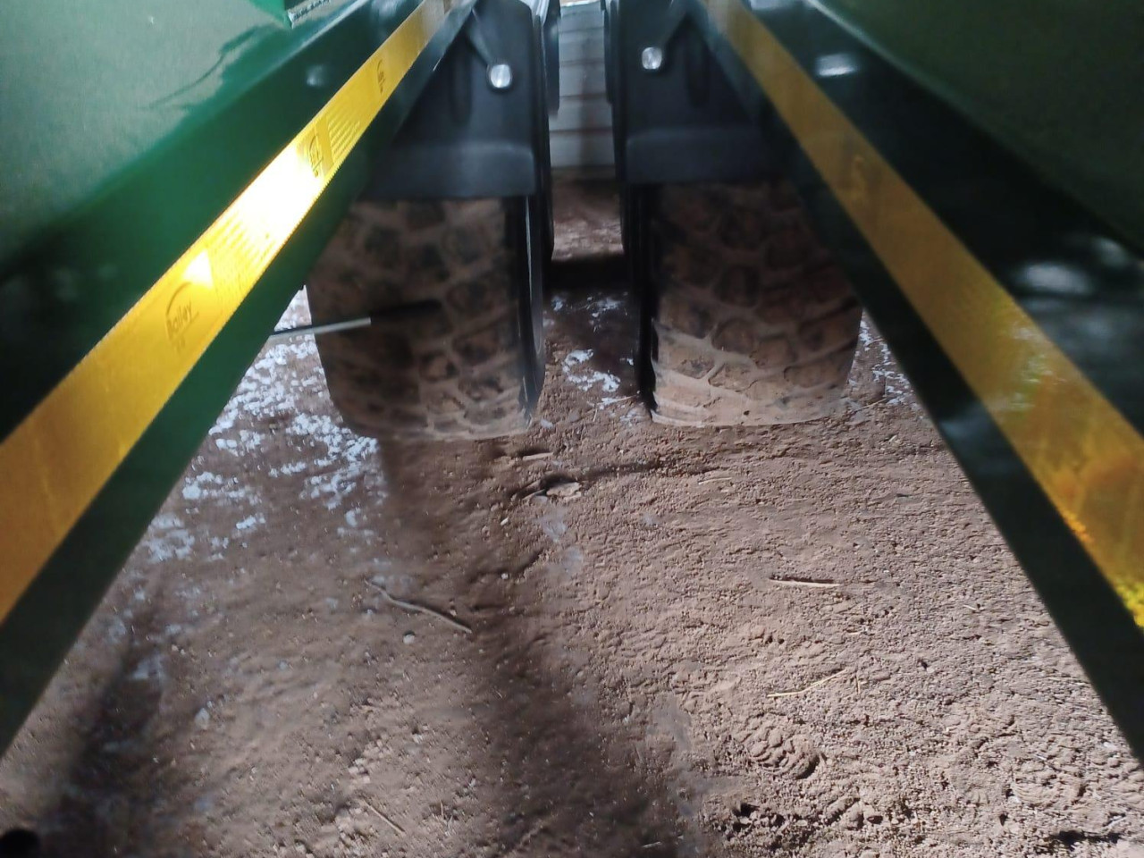 3c25d6fb-0da3-42f4-ad81-487930038f4f