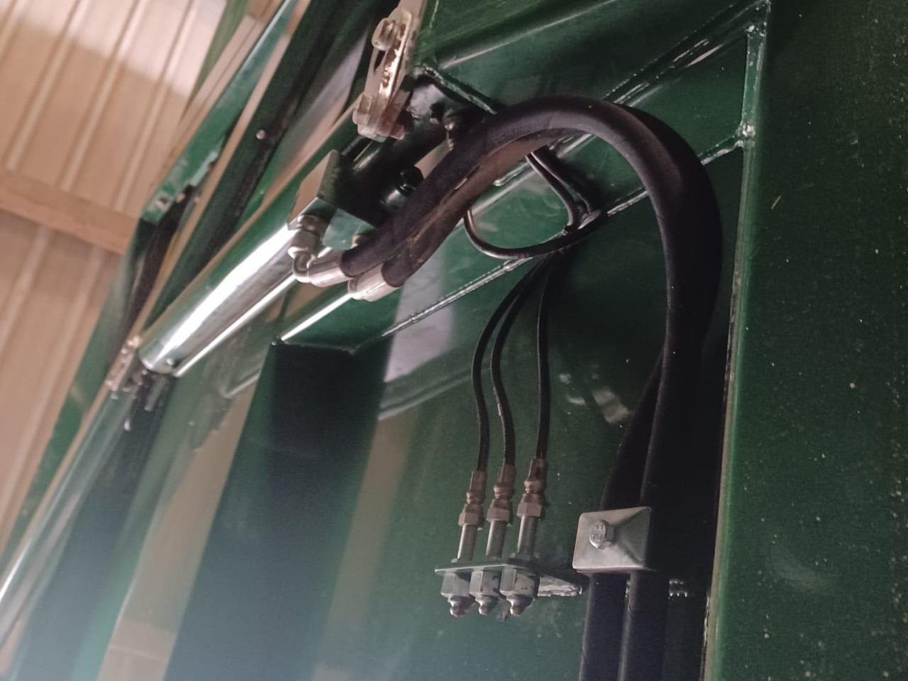 8496ee03-00dd-4374-a2f8-d6db75f10012