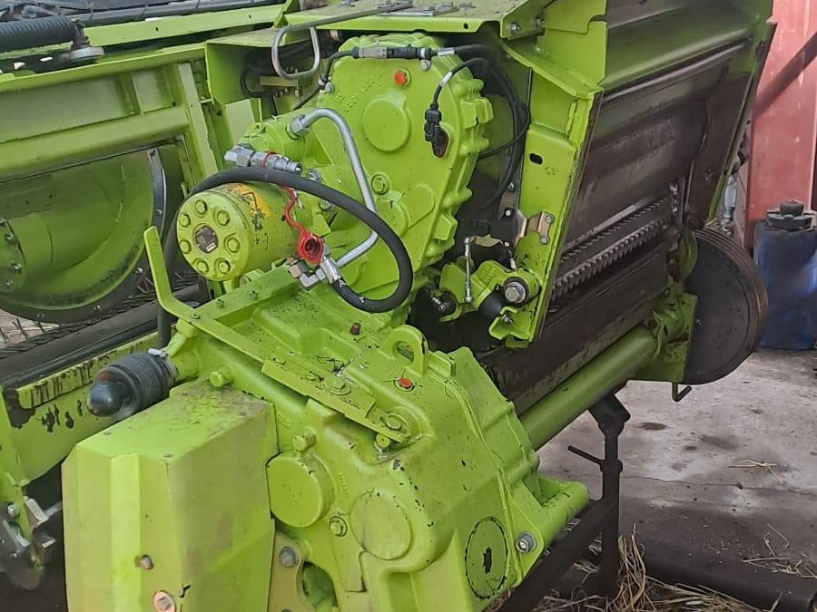 f5f52c2f-f6af-4c2b-b702-4b12811bb4d2