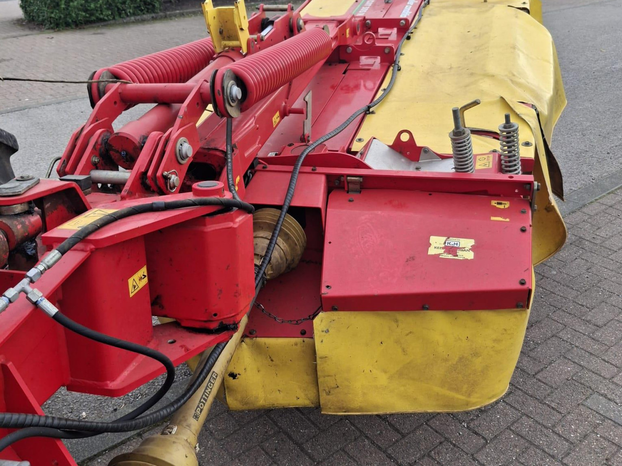 dad8efc8-0c22-4c9e-b8ff-4502dfc348e4