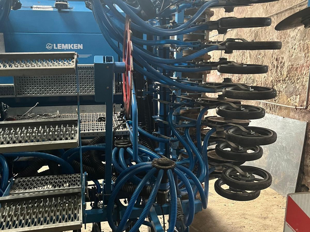 c5af274b-a549-4d63-88a6-9992d2bdd0ae