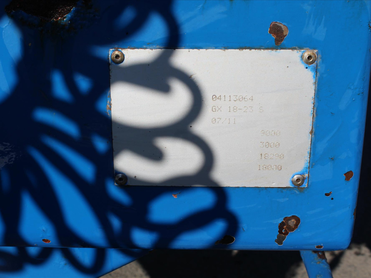 c991b500-5073-4a81-b559-1267c64e427d