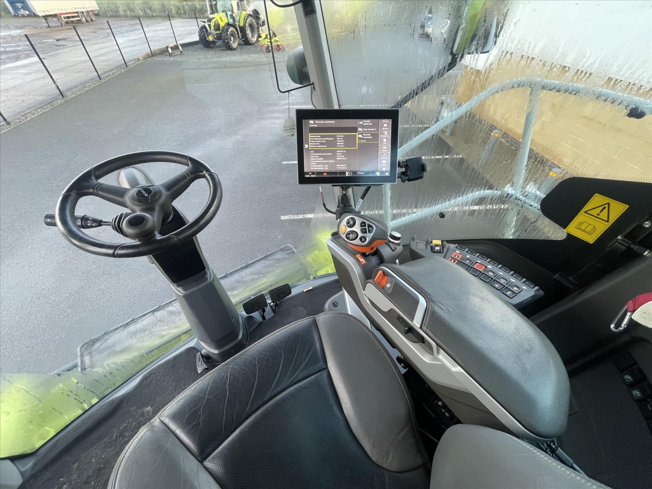 240b6ba5-d6e0-4dfc-a921-be725d3130bc