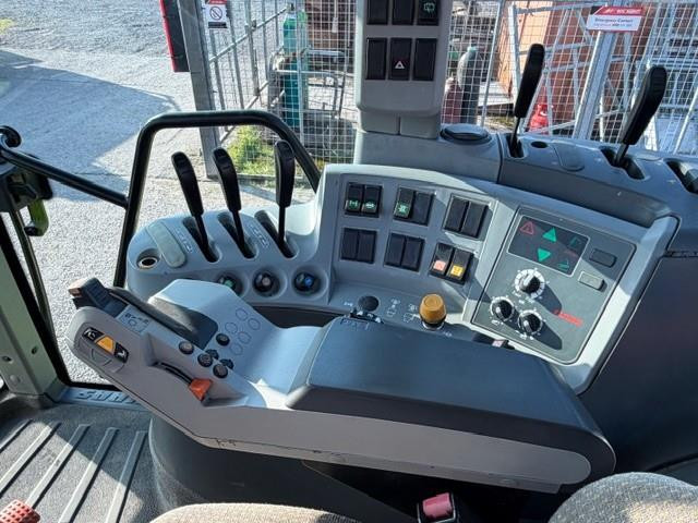 2ec44f3d-3e68-4866-8738-a495ebe30eef