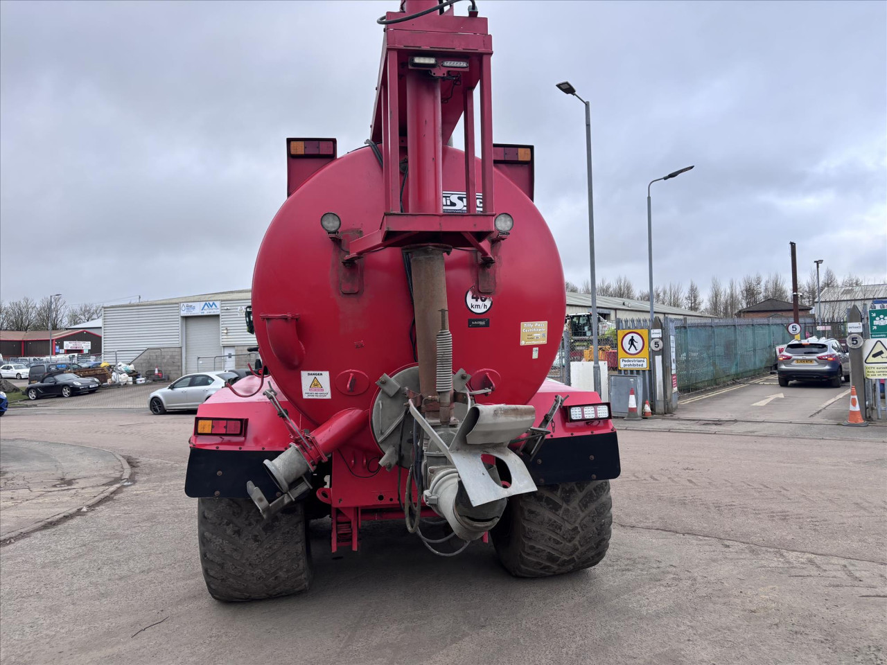 4bb58705-bc27-4522-9219-bce8c6dbec1c