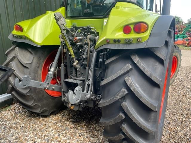 cbf7a586-0dc1-4923-8422-a1b3d7339582