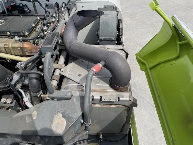 f70b8e02-c3d4-4046-98b6-eedb31c47628