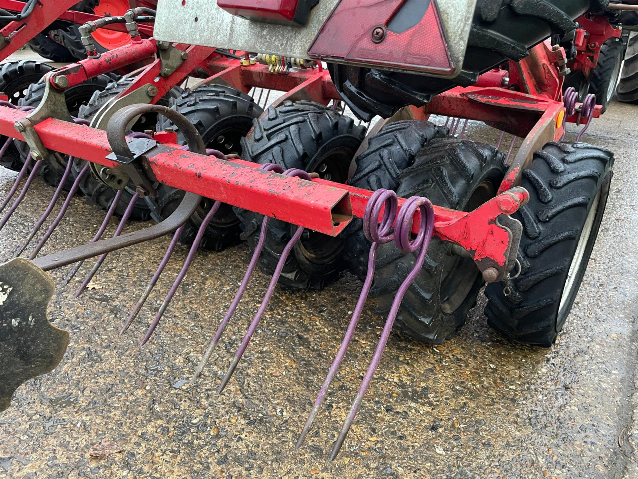 8dce6640-5833-4fe8-9993-e71add8c36f7