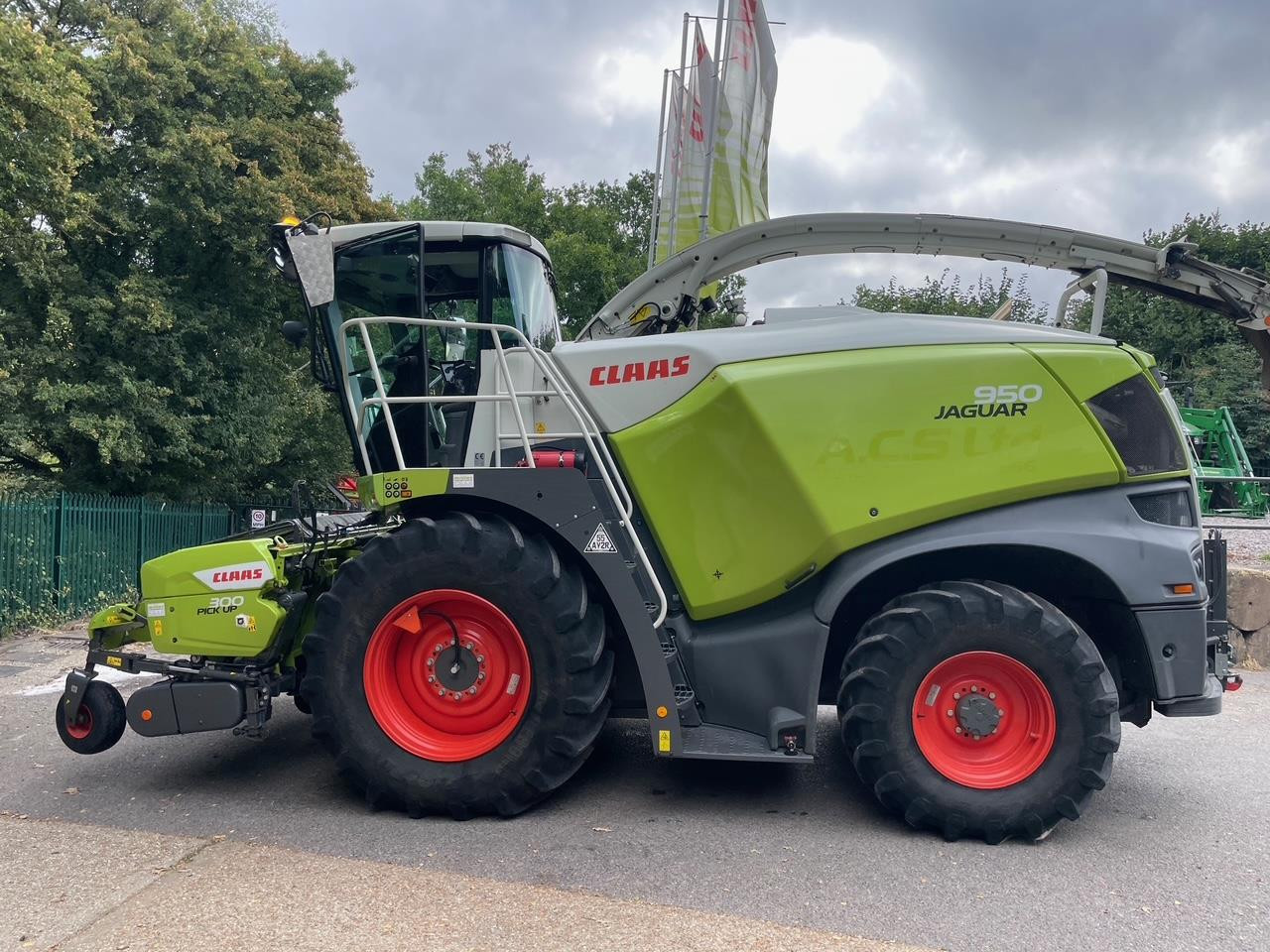 Claas other for sale in Luton, Bedfordshire — photo 9