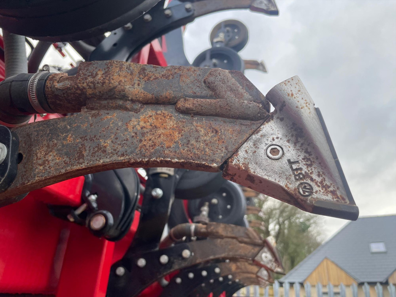 e99d1dc5-0625-4ec2-bb97-cd874c6fc8e9