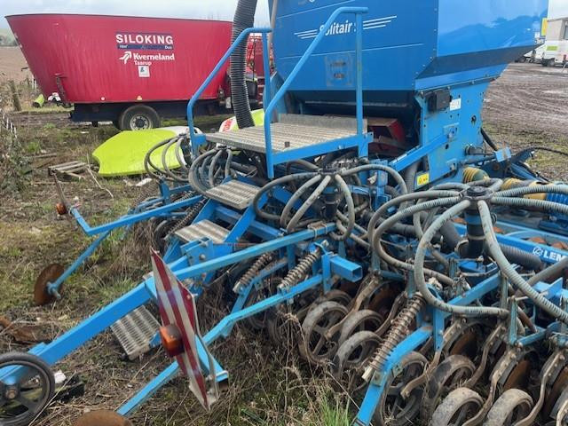 dfc857b3-67e0-43d4-938c-9064b5257161