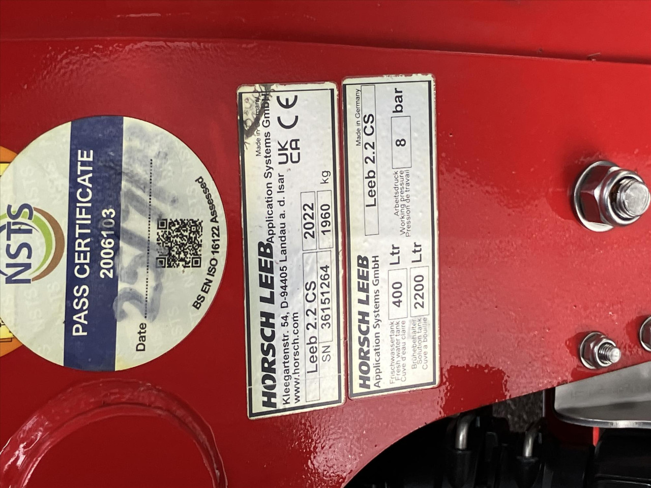 d30a50ff-3928-404d-bece-2ab8820eaad0