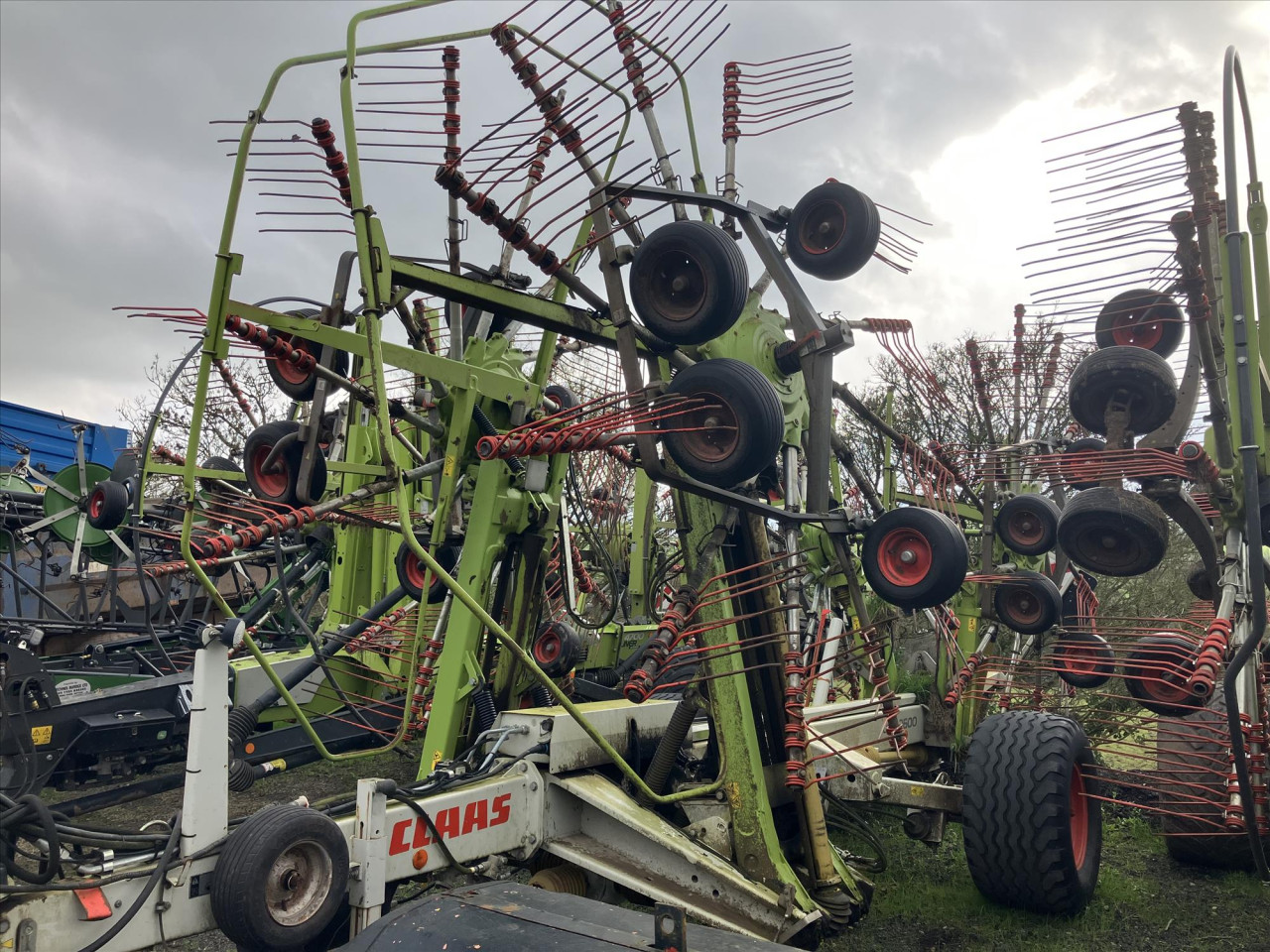 50b12459-0e9a-4390-b741-2fc7edc5693e