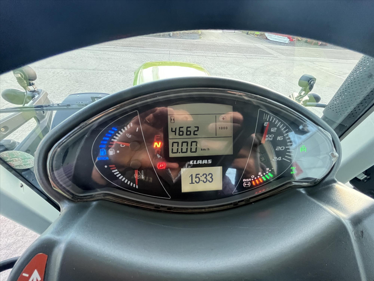 2e41506b-509d-4b27-b948-33c775f1332d