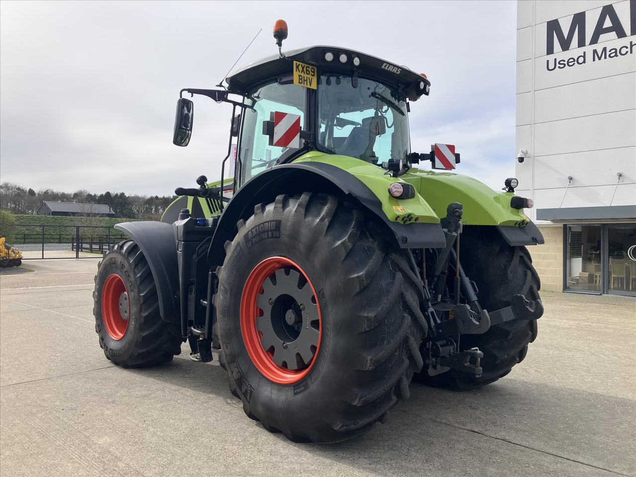 7dadaead-f8f1-462f-8743-61c8a8bac578