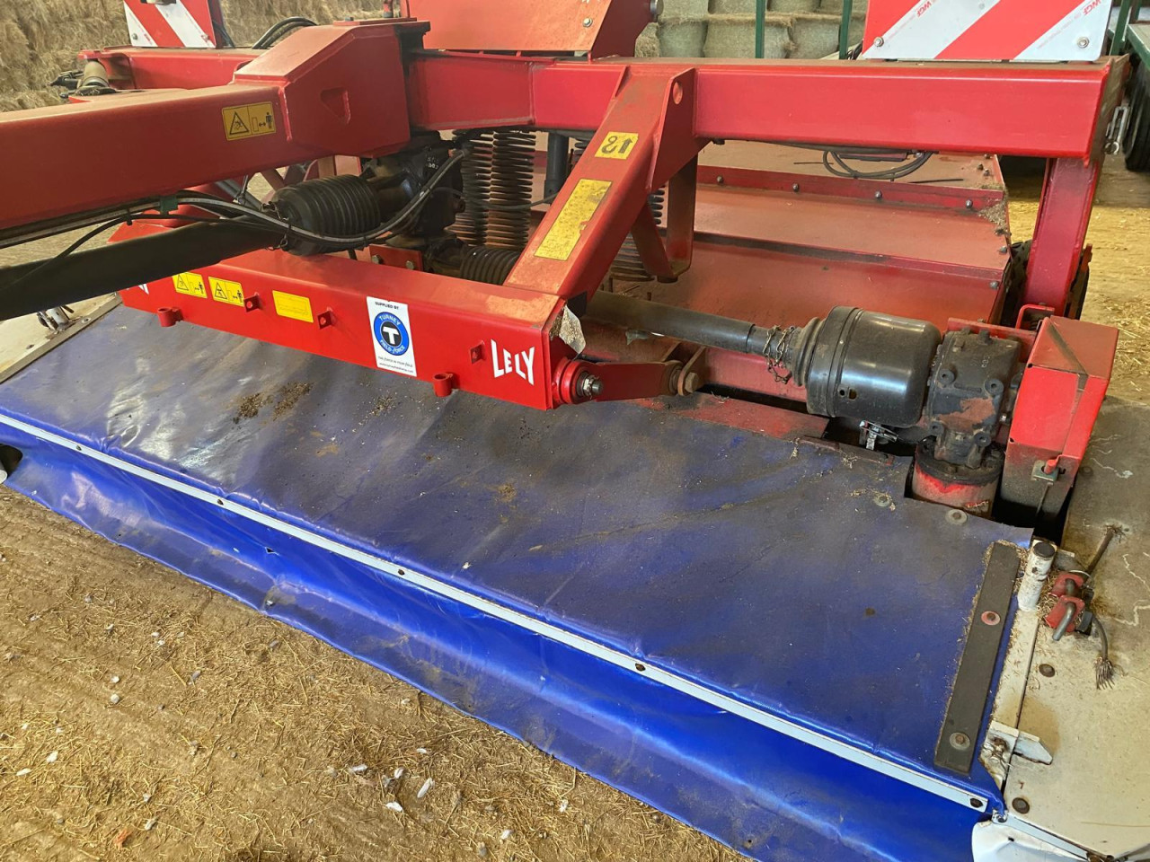 41899300-7d38-4822-9ffa-b514396ce7e9