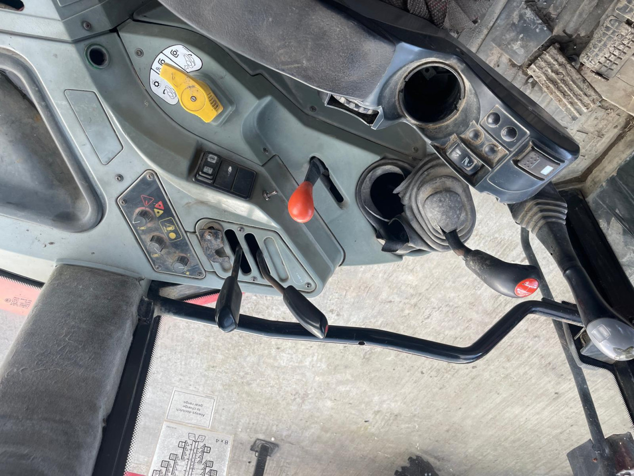 abe7c563-15a0-41ab-8c16-ed9a32d55a7f