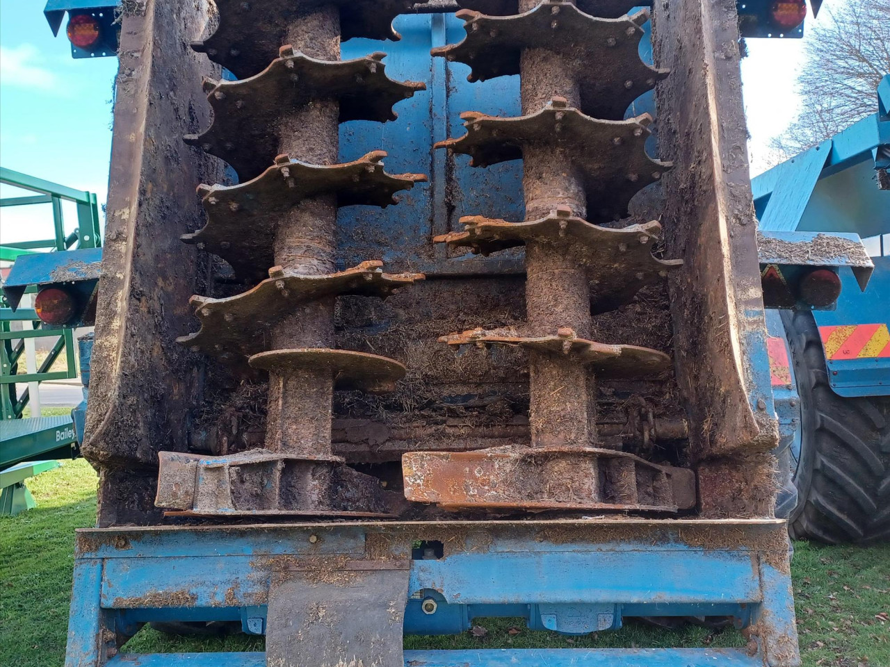 7755215a-3689-43a6-bfab-d365b571f640