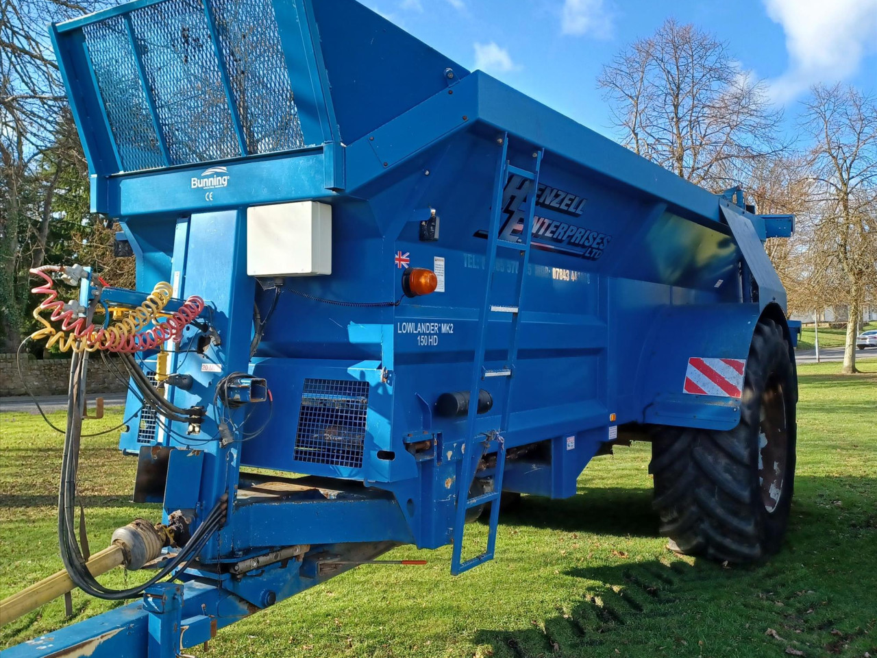 3268d9e4-2cc0-479b-b5e1-89f4fd10929d