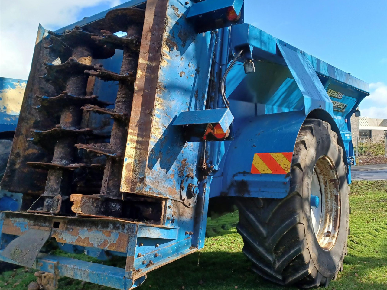 c1d43b16-170f-4796-8719-842c37a4d5b8