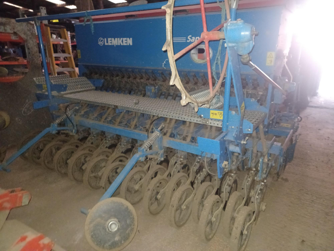 b8e1a9fd-9f6d-4b05-b4d4-0e9d1591b58d