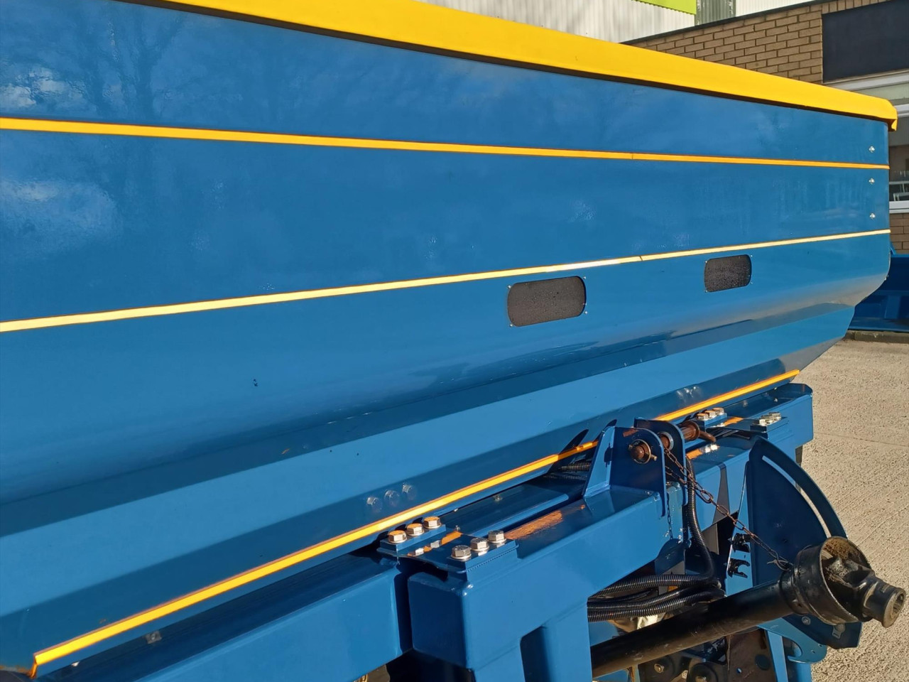 ee4886e1-bb91-49be-bac2-b4da1c213402