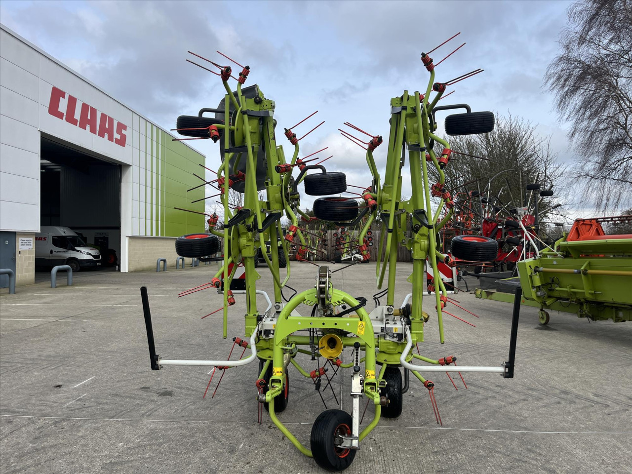 61ad18cf-c0d8-405d-abb1-d8e4ebe50dba