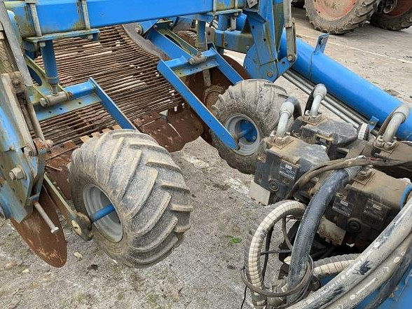 657e69ad-f17f-43b8-a181-6869838cb327