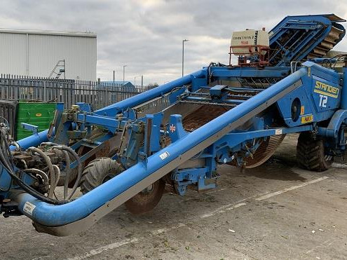 145f31b0-a85e-4e93-8a7b-5ca1ac609214