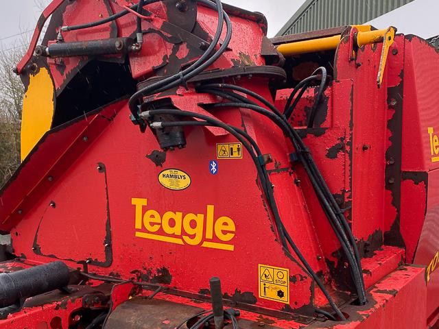 6b992bb7-0a5a-4c1f-a171-aa92290646d7