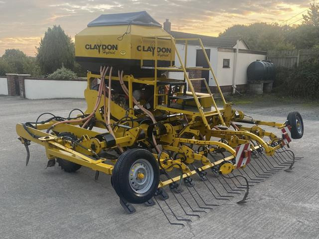 1cbbb80b-b35b-4a4a-852d-920ce1b047a3