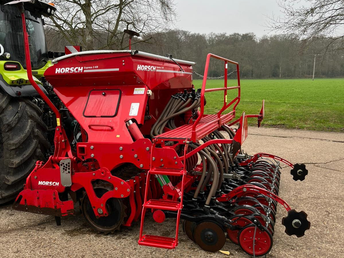 7525d693-c741-4399-a3a9-43fde06d65a9