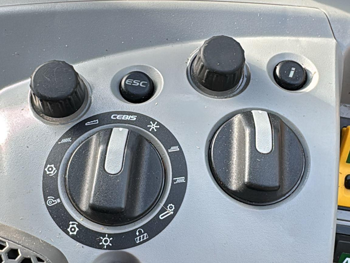 82857d79-df68-4b35-8ee0-4173ab53a852