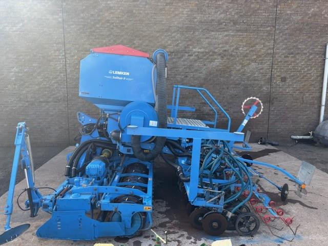 ac5b770a-5743-4b12-80f3-745b94f6616a