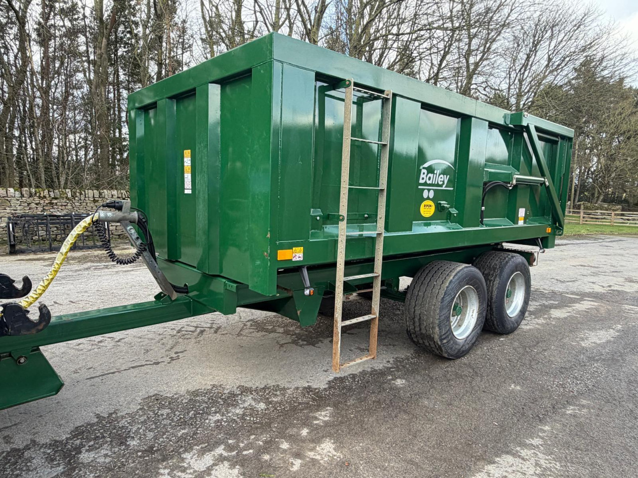 7b687e71-f5a2-4882-9cbc-f98bef33ca58