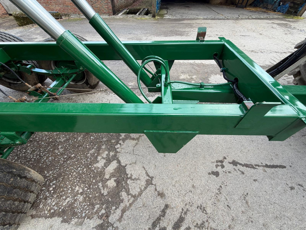 ea25b1a0-40a4-4a92-aaab-610413311f5b