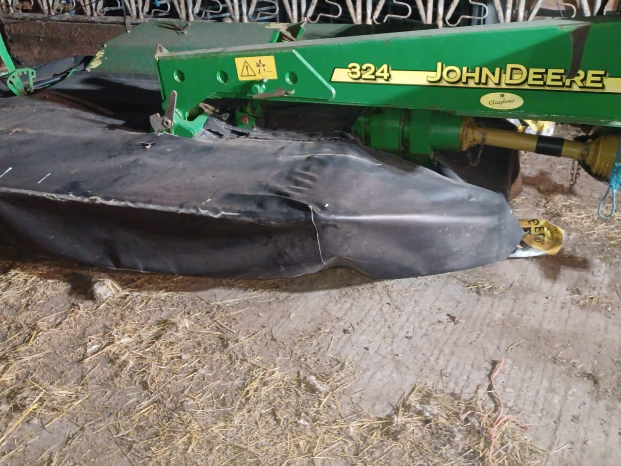 f4d69ae2-5f17-4bfd-8790-6f1e1327f0c5