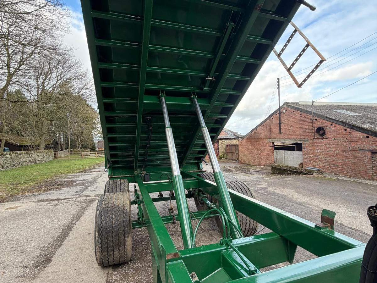 c482f279-b3c4-4081-bbde-4a671dd46da8