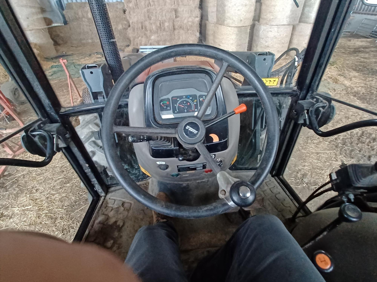 dffe7ddd-6264-4c99-8838-da93b0b65080