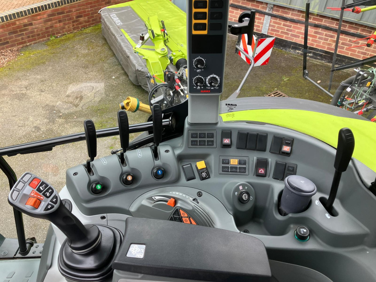 2ee8a50c-4bf8-48d8-85db-5b0528a4c36d