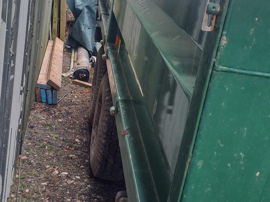 6cf95d61-09a1-4ef7-9a88-a13b814b2833