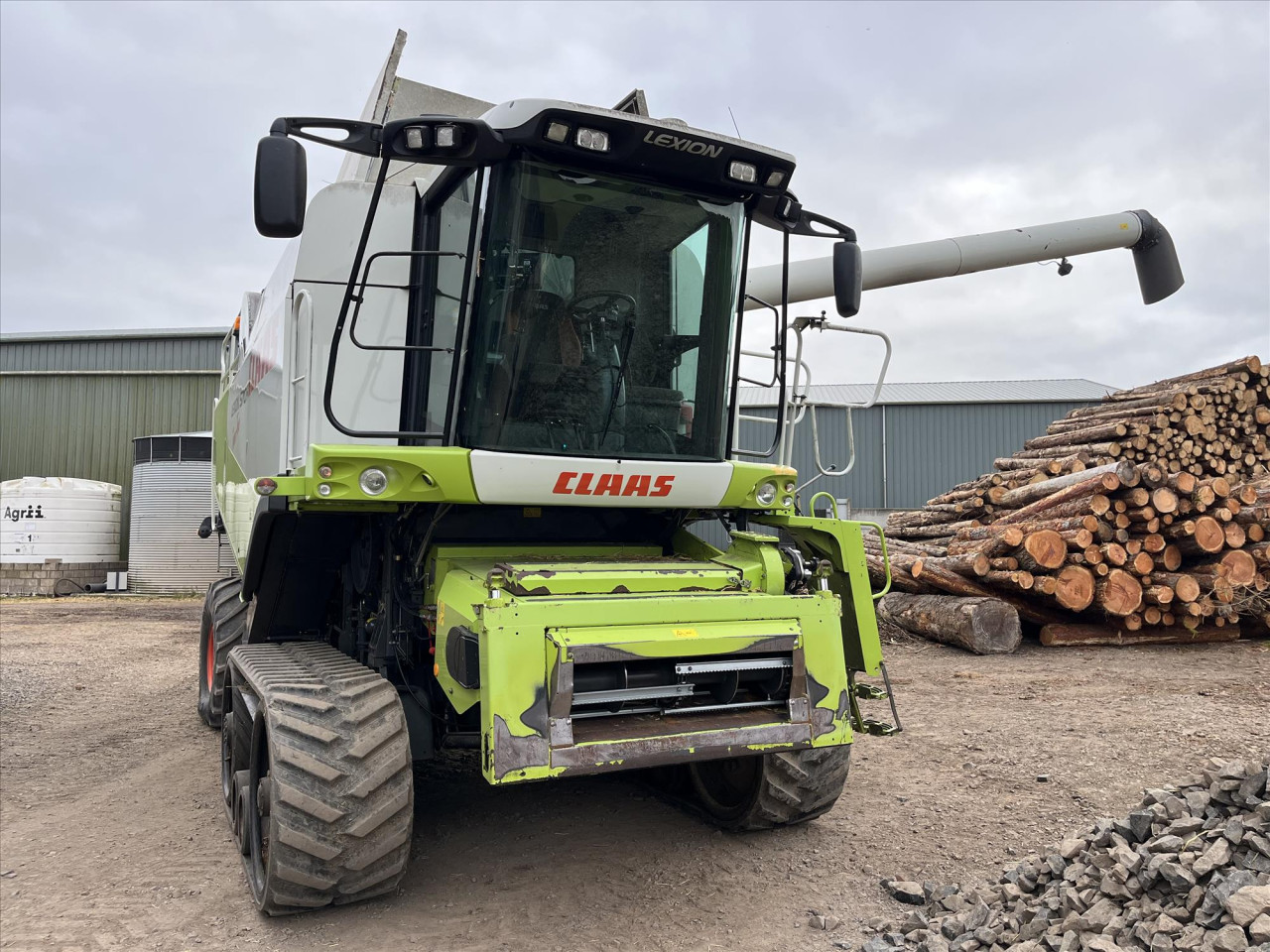 8cb959ec-beb3-44fe-afed-4ef31df41c25