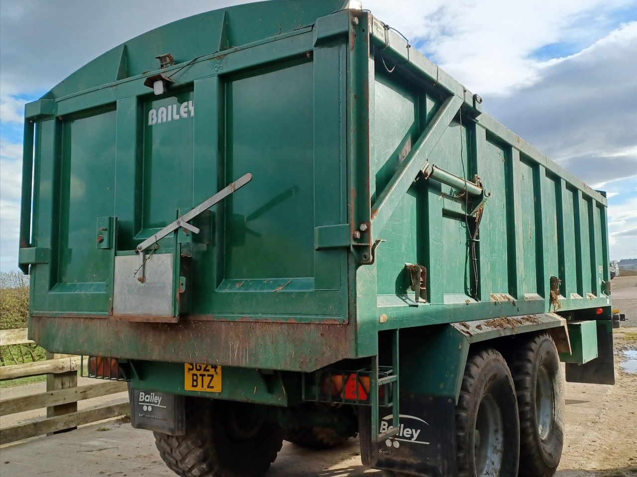 3ff3df00-34ee-4c12-b565-f22bfe611c75