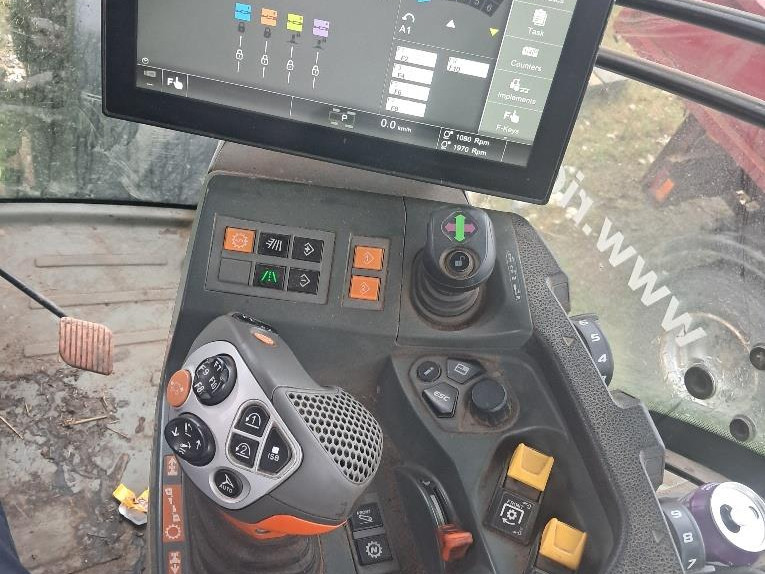 bfef8600-9295-43aa-a08d-0aa35b6abaea