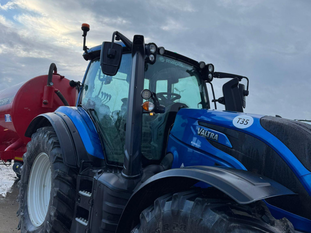 3de05d77-296b-4929-b179-aa9f0ae553a4