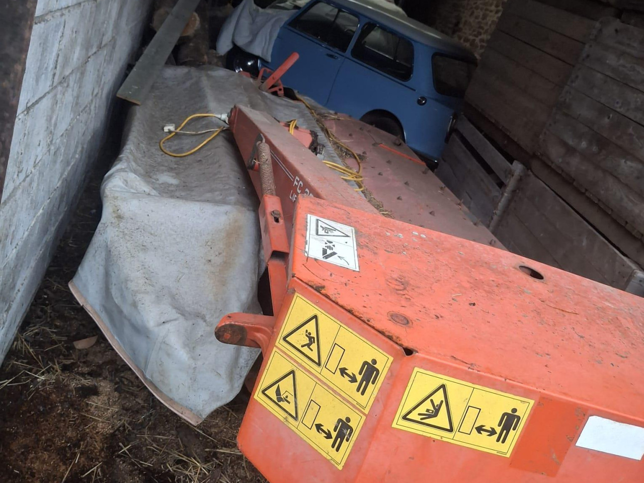 7a03c6f4-447c-4811-bdc0-ad75a5b95de1