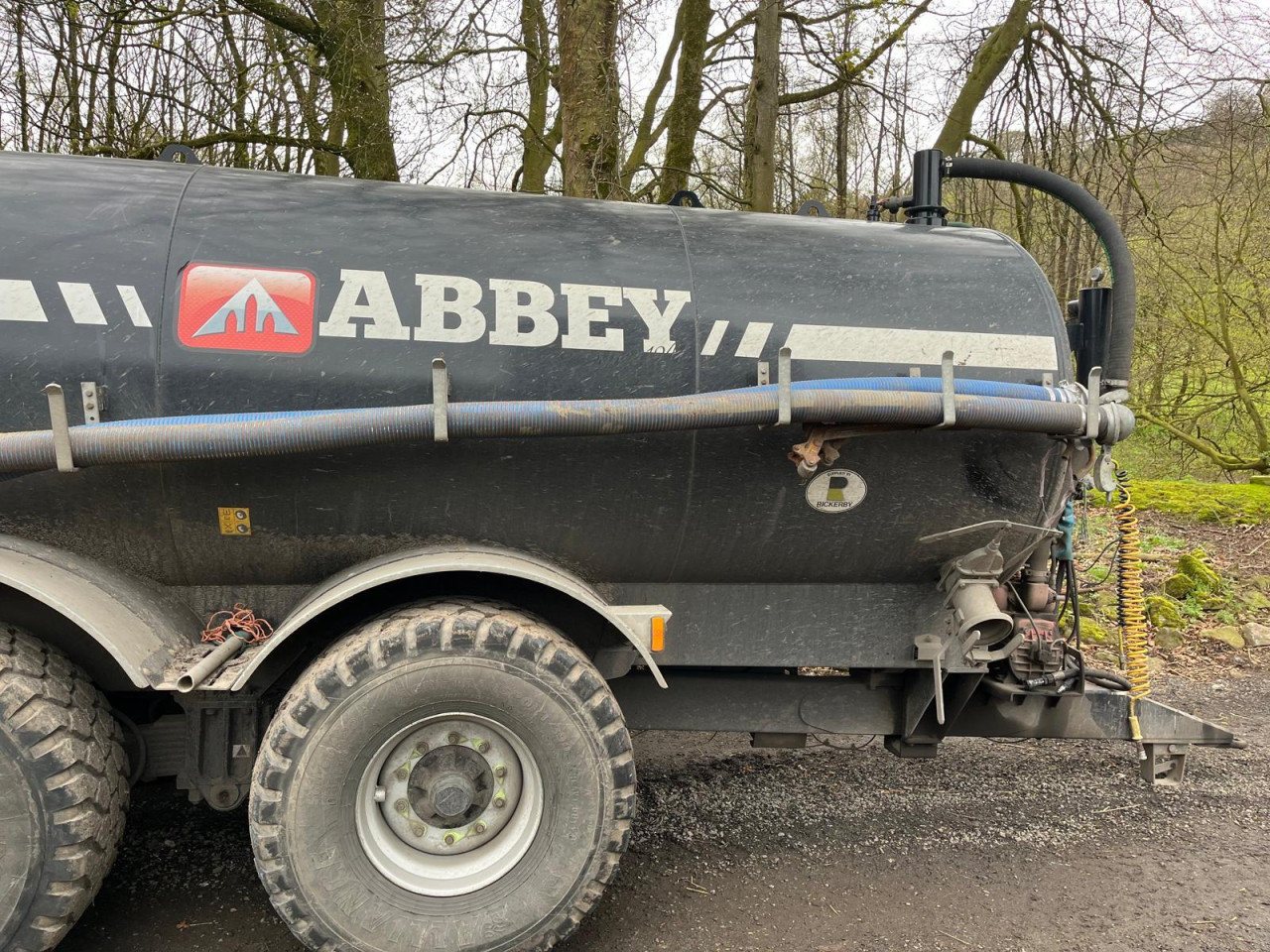 e266ca58-6cc1-49ac-8897-242baf66d4da